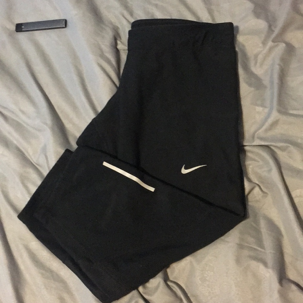 Nike Cropped Pants